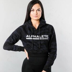 Alphalete Black Camo Cropped Hoodie Size Medium